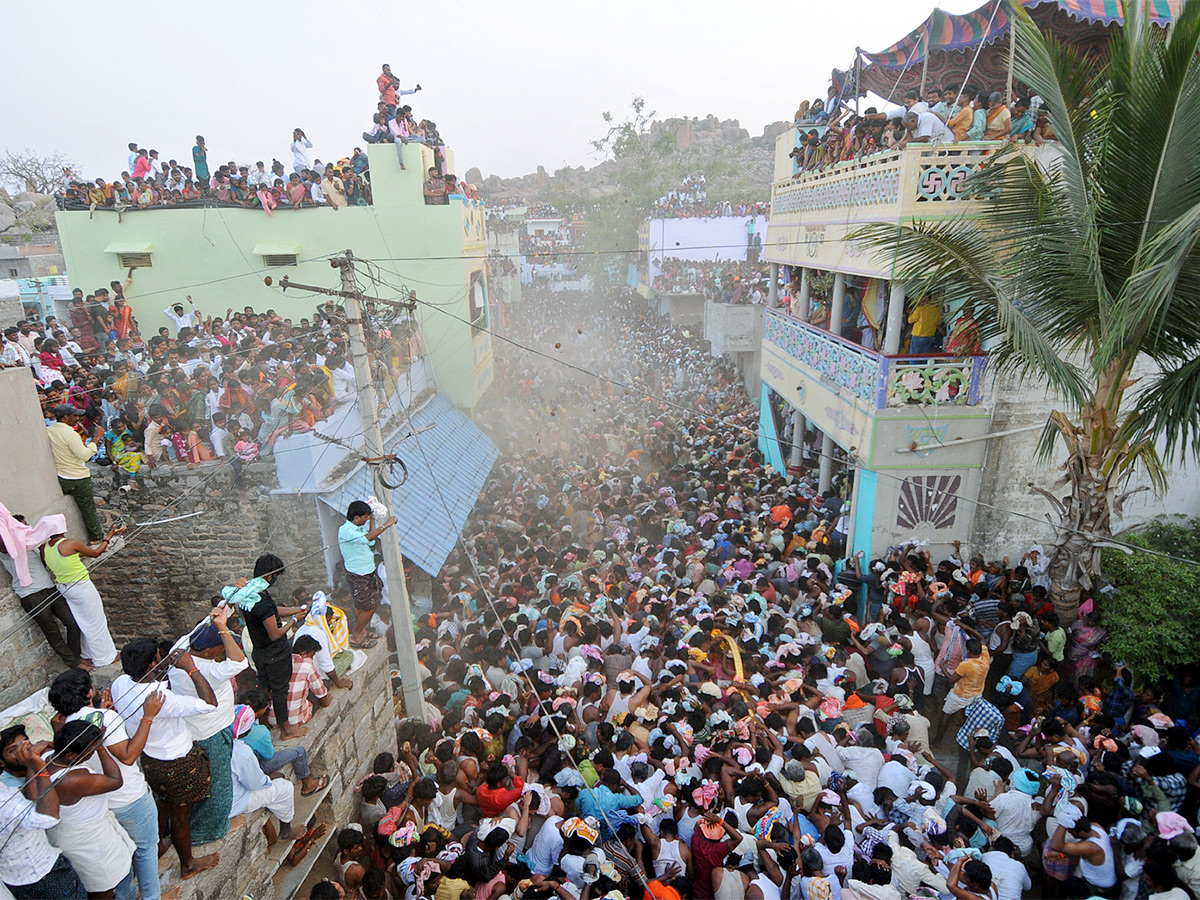 Pidakala Samaram Festival In Kairuppala Photo Gallery  - Sakshi3