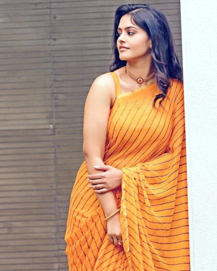 Kannada Actress Swathishta Krishnan Latest HD Photos Goes Viral - Sakshi13