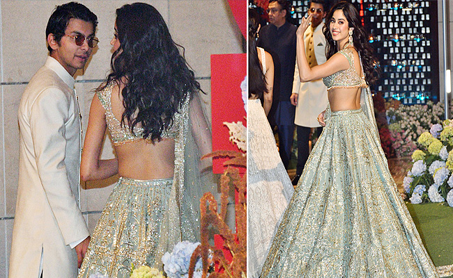 Janhvi Kapoor wishes to get married in Tirupati temple with her partner Photos - Sakshi7