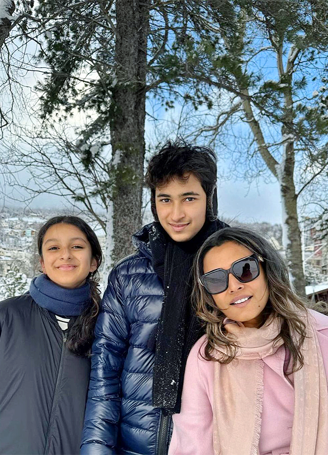 Mahesh Babu drops photos from his Europe trip with Family - Sakshi11