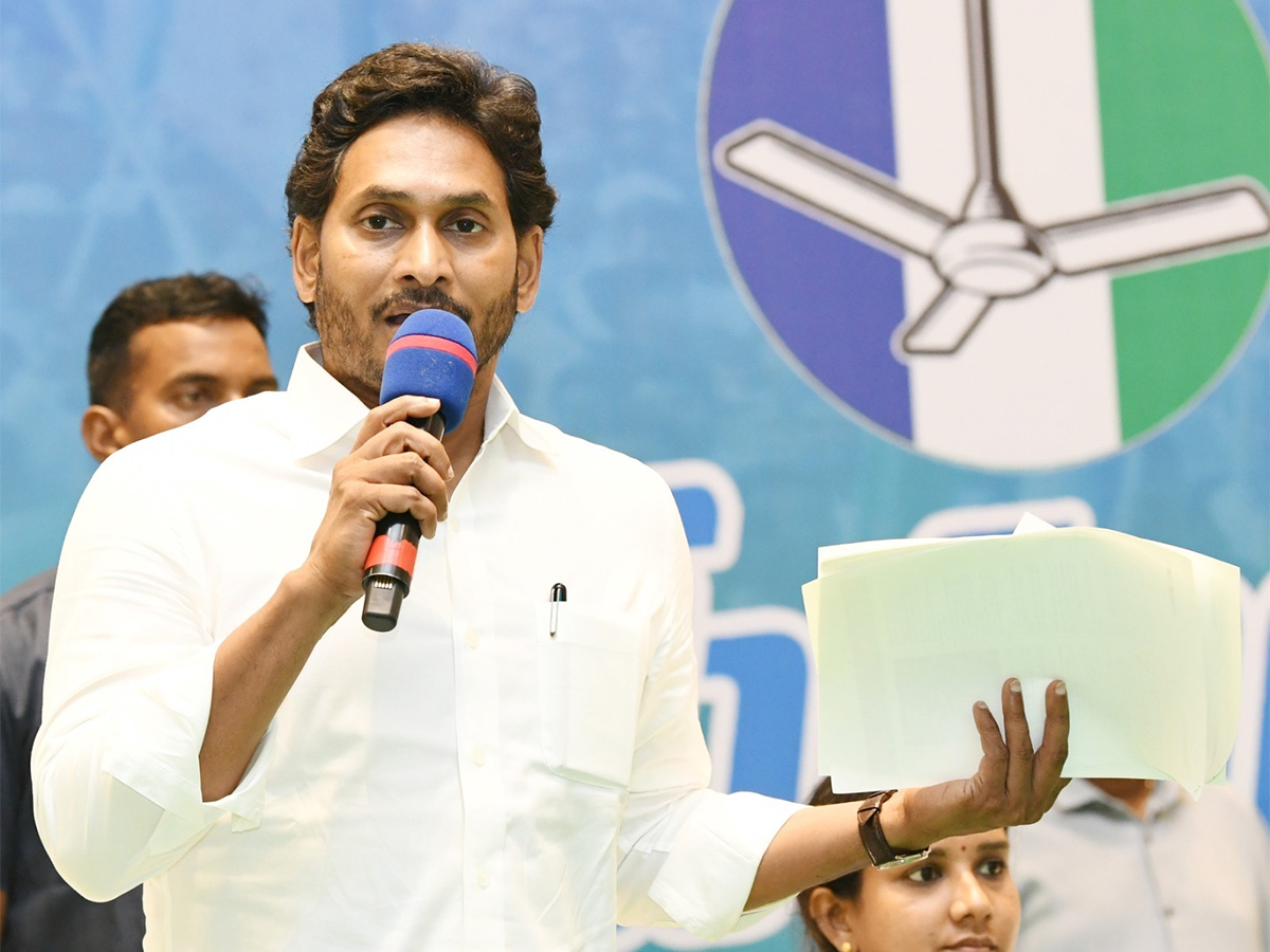 CM Jagan Slams Chandrababu Nara Lokesh At Mangalagiri Mukha Mukhi - Sakshi3