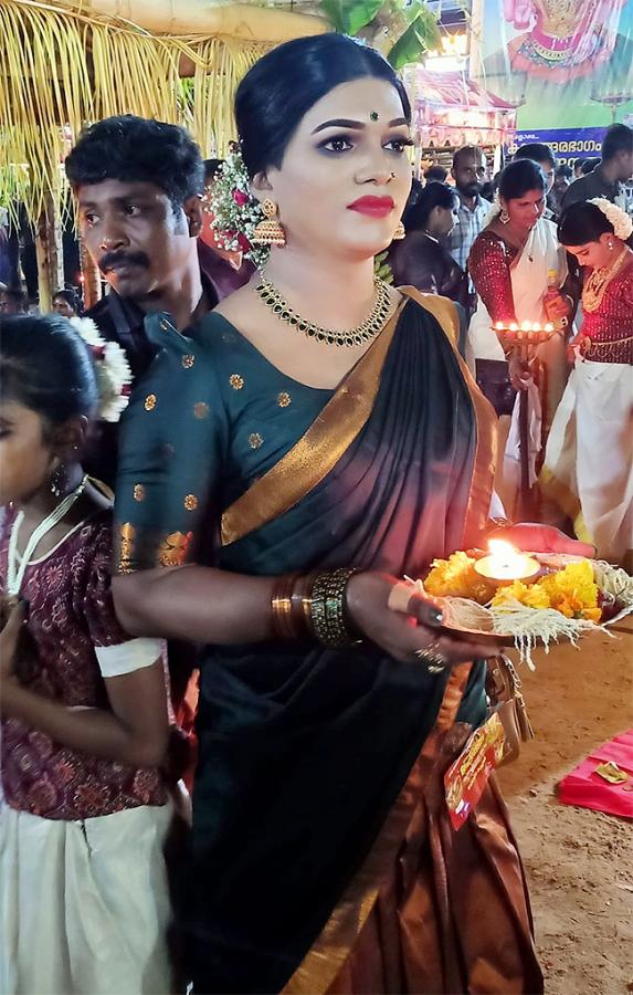 Chamayavilakku Festival at Kottankulangara Temple Kollam - Sakshi4