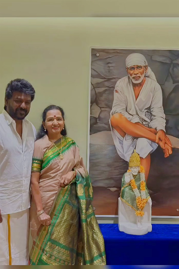 Raghava Lawrence Builds Temple For His Mother Photos - Sakshi7