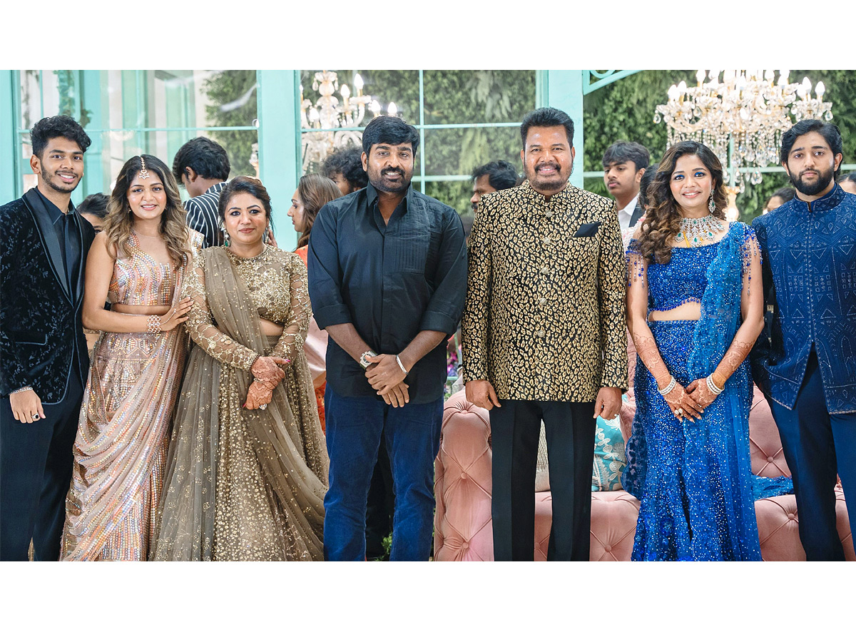 Shankar Daughter Aishwarya Shankar Wedding Reception Photos - Sakshi11