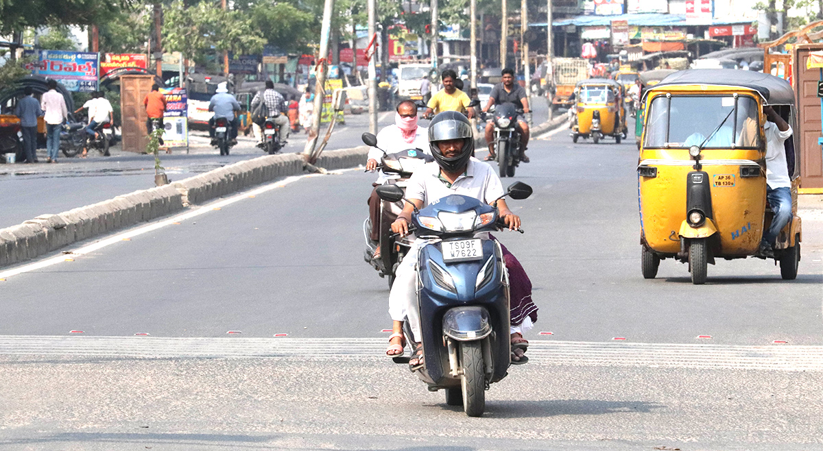 Summer Heat: temperature rising in telugu states - Sakshi7