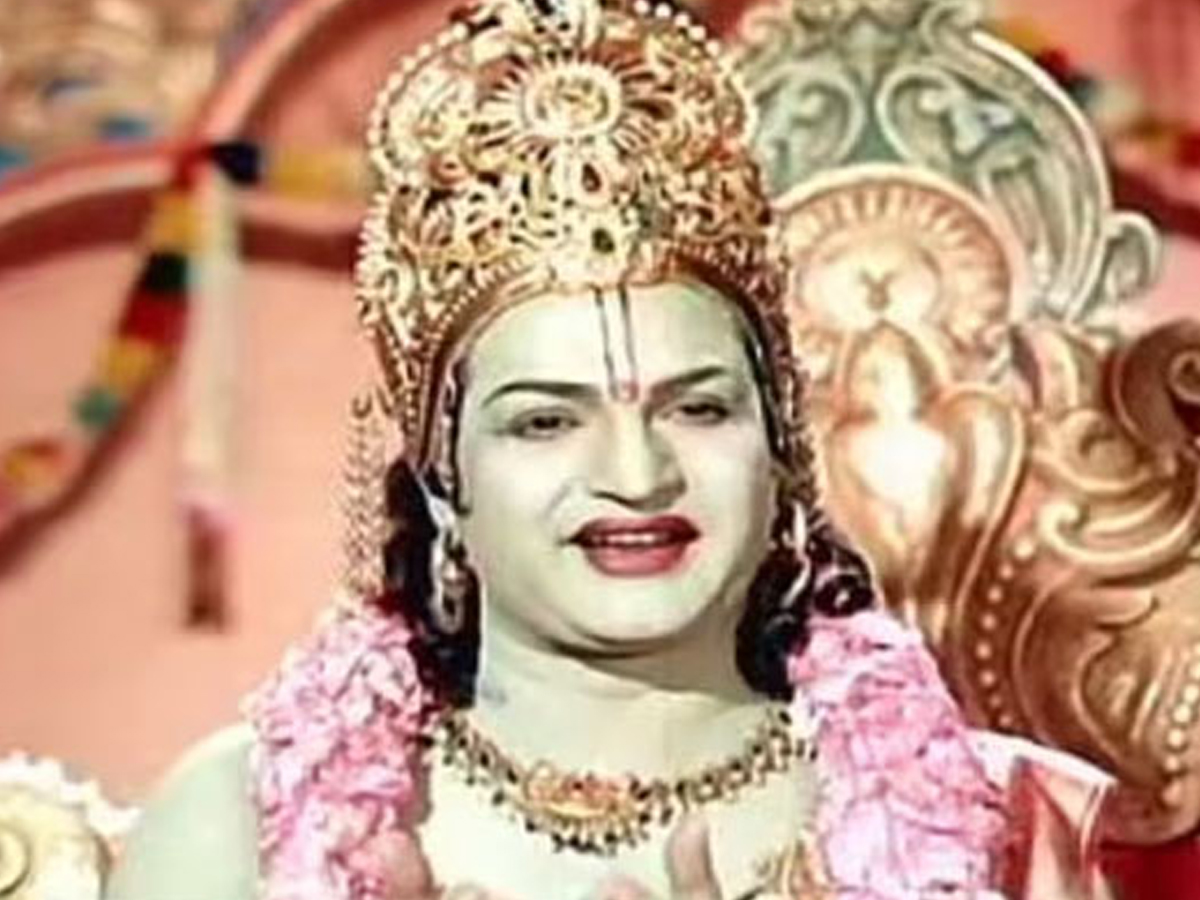 Actors Who Played As Lord Rama On Silver Screen - Sakshi5