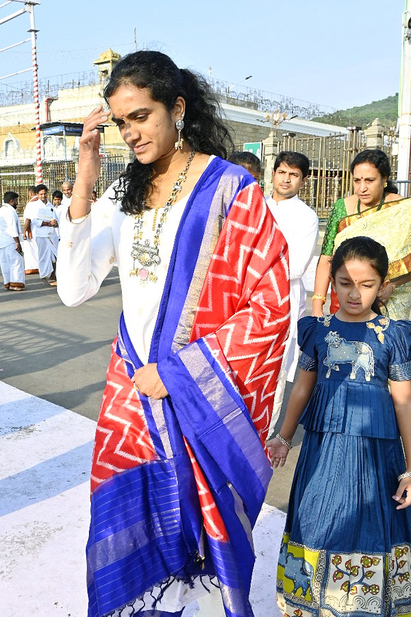 Badminton Player PV Sindhu Visited Tirumala Photos - Sakshi13