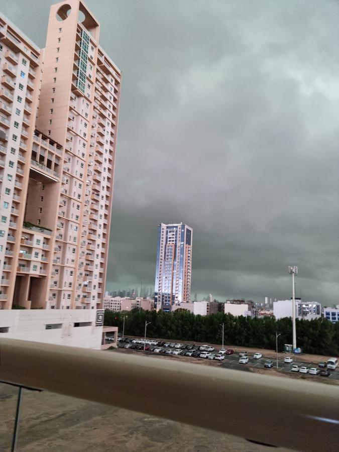 Photos Of Unbelievable Scenes From Dubai Due To Heavy Rains - Sakshi27