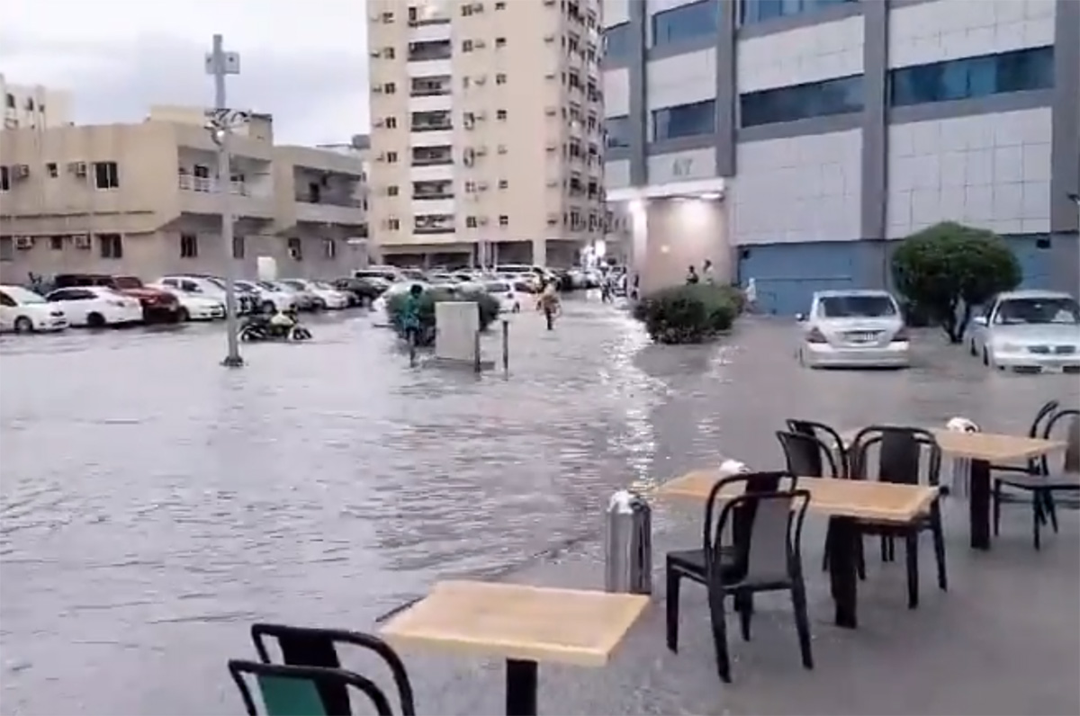 Photos Of Unbelievable Scenes From Dubai Due To Heavy Rains - Sakshi28