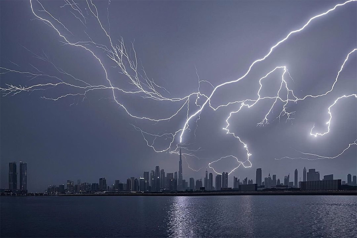 Photos Of Unbelievable Scenes From Dubai Due To Heavy Rains - Sakshi29