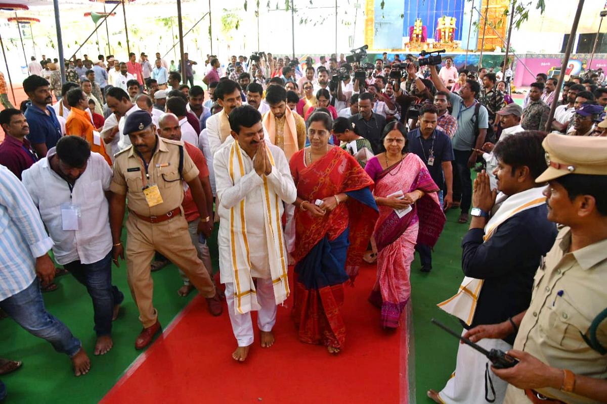 Sri Rama Navami Celebrations At Bhadrachalam Temple Photos - Sakshi18