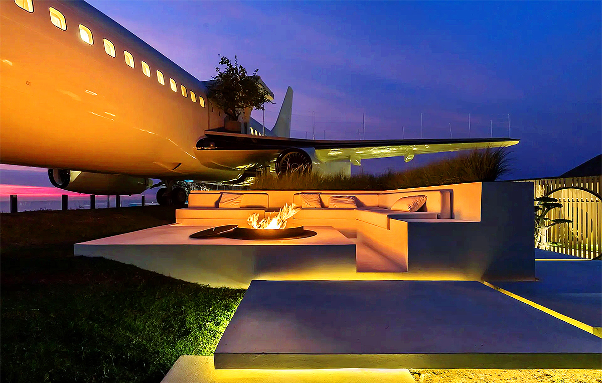 Boeing 737 becomes a spectacular cliff hanging luxury home Photos - Sakshi17