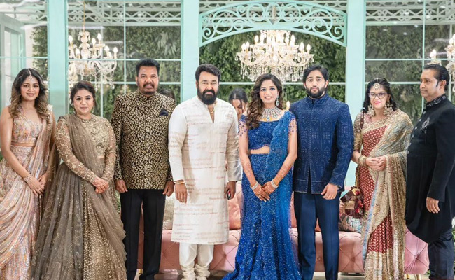 Director Shankar Daughter Aishwarya Wedding Reception Hightlights photos - Sakshi14