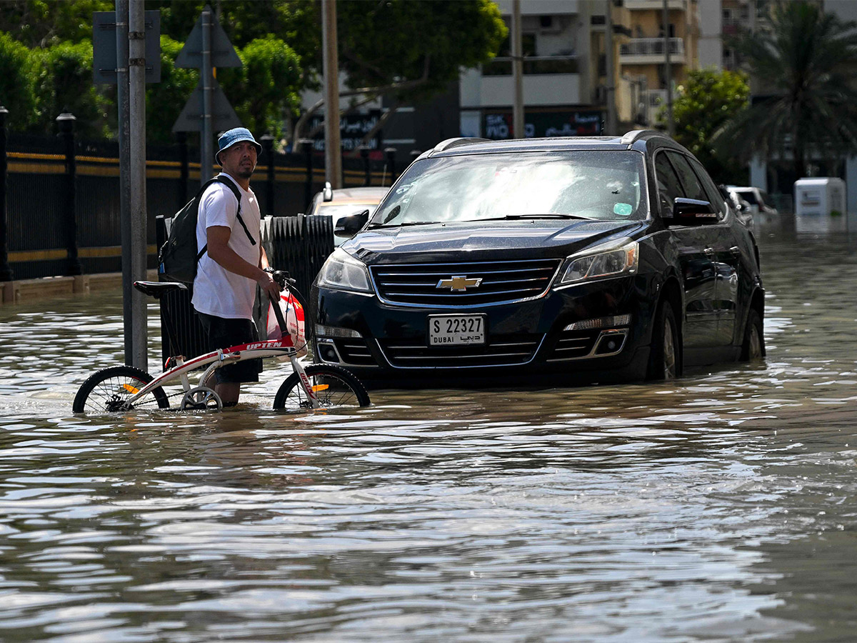 Heavy Rains in Dubai Photos - Sakshi18