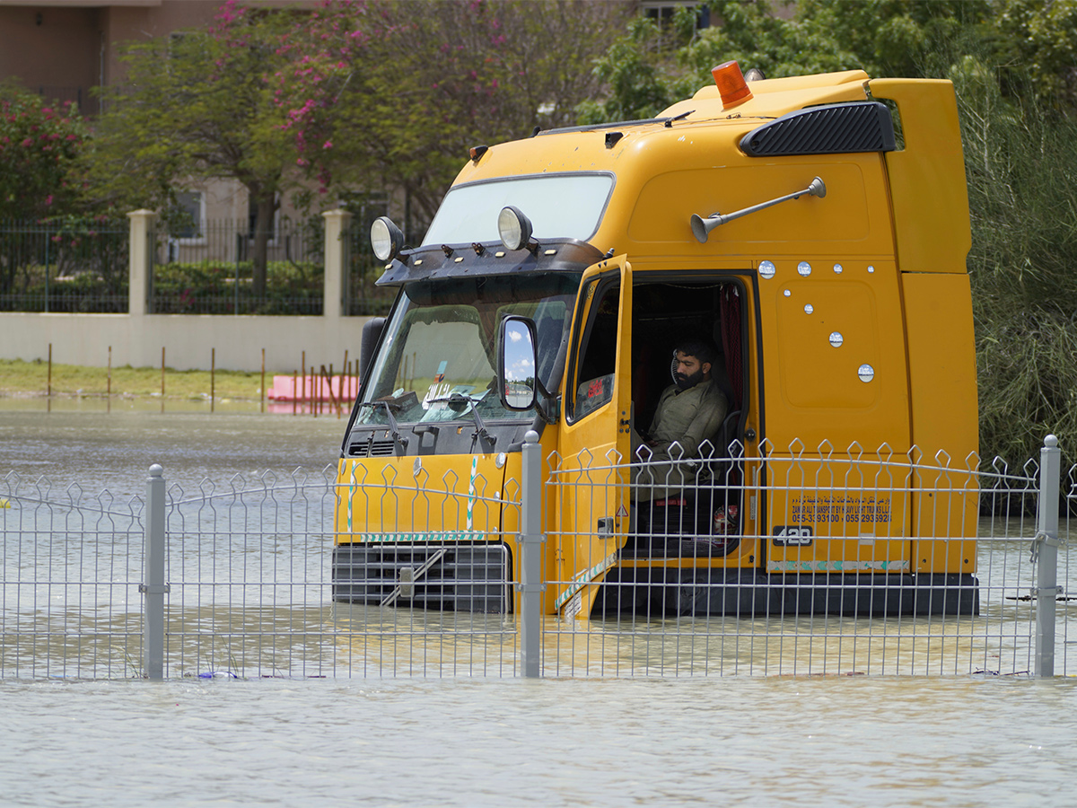 Heavy Rains in Dubai Photos - Sakshi3