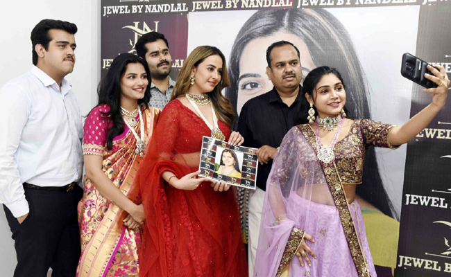 Jewel by Nandlal Showroom in Hyderabad Photos - Sakshi5