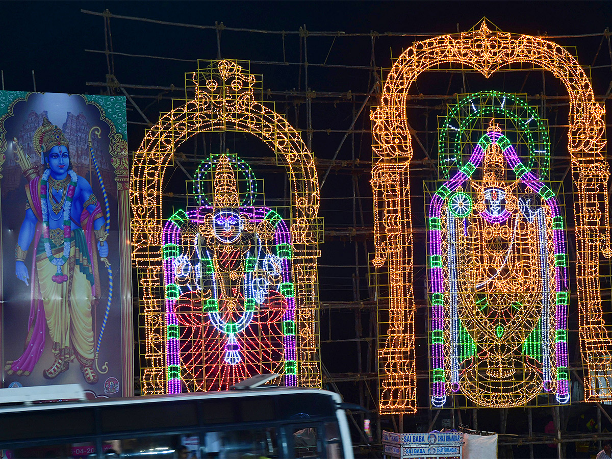 Annual Brahmotsavams of Vontimitta Kodandarama Swamy  - Sakshi5