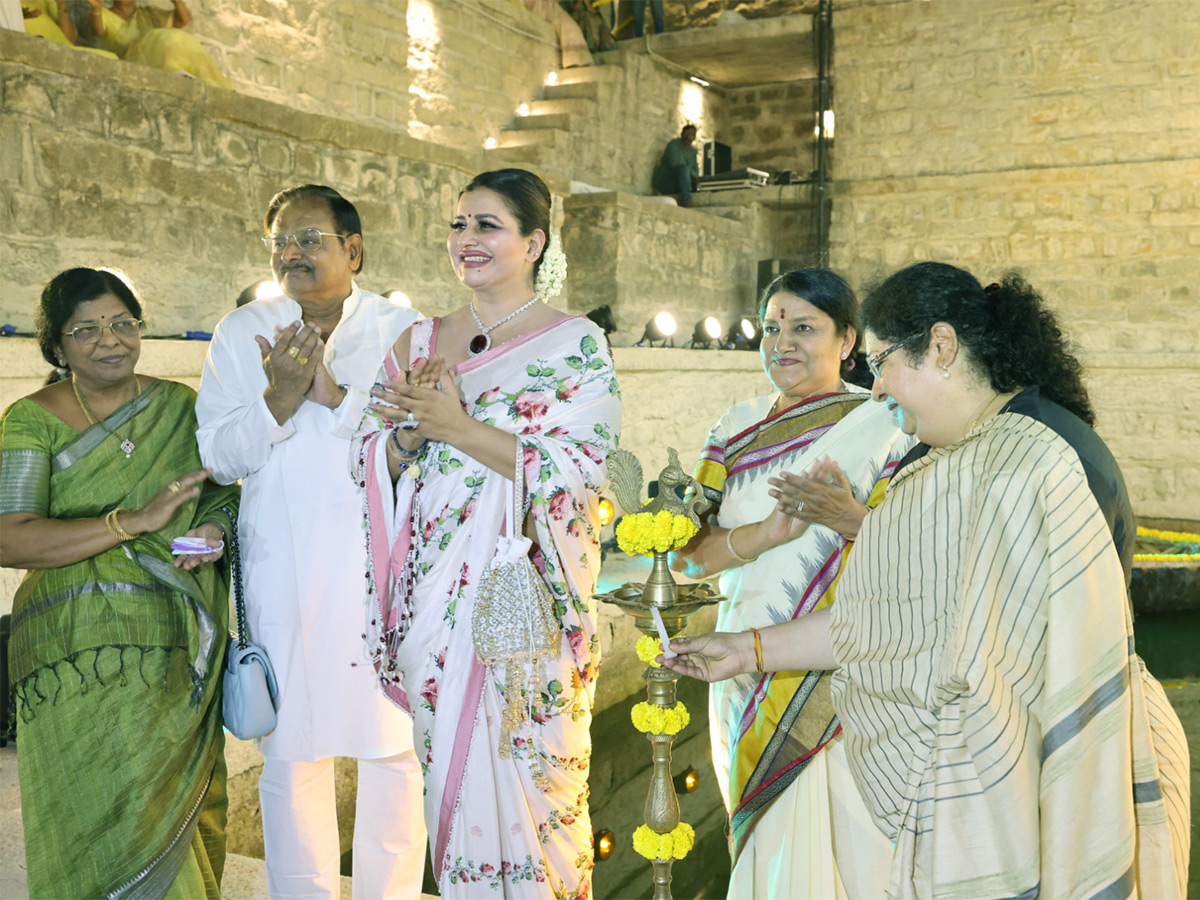 Kuchipudi Dance Metla Bavi at Bansilalpet Photos - Sakshi1