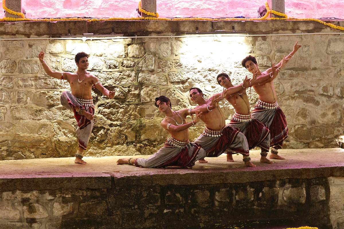 Kuchipudi Dance Metla Bavi at Bansilalpet Photos - Sakshi18