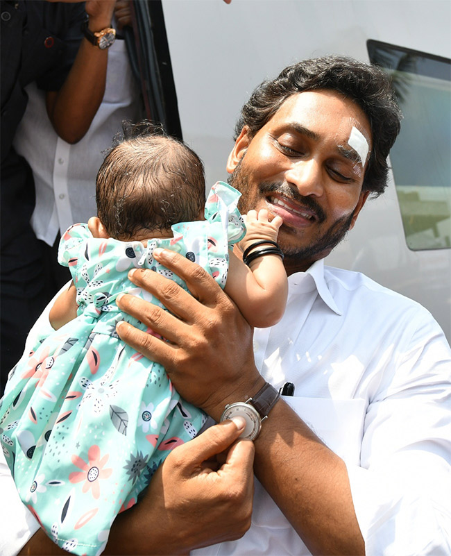 YS Jagan Memantha Siddham at EastGodavari Photos - Sakshi38