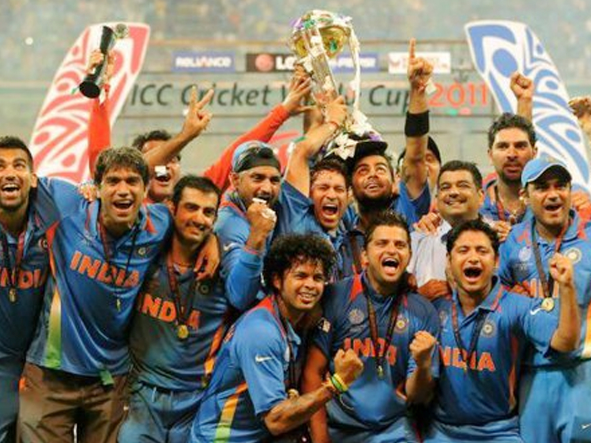 Historic Moment Of India Winning 2011 Word Cup On The Same Day Gallery - Sakshi13