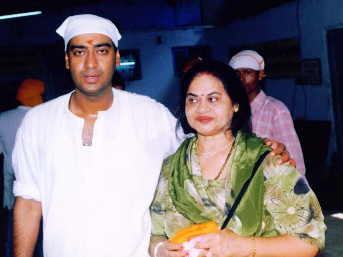 Bollywood Star Hero Ajay Devgn Rare And Unseen Photos - Sakshi6