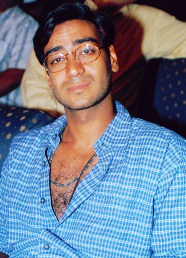 Bollywood Star Hero Ajay Devgn Rare And Unseen Photos - Sakshi9