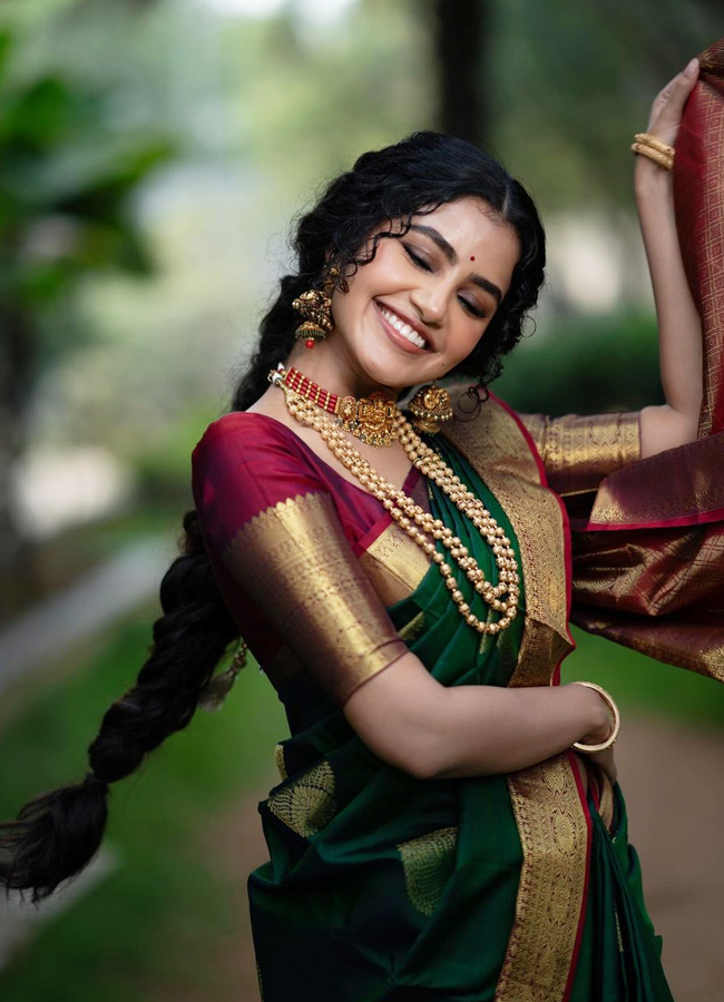 Anupama Parameswaran Amazing Saree Look - Sakshi3