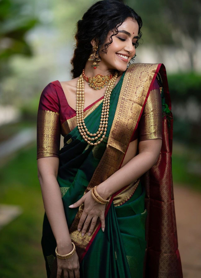 Anupama Parameswaran Amazing Saree Look - Sakshi9