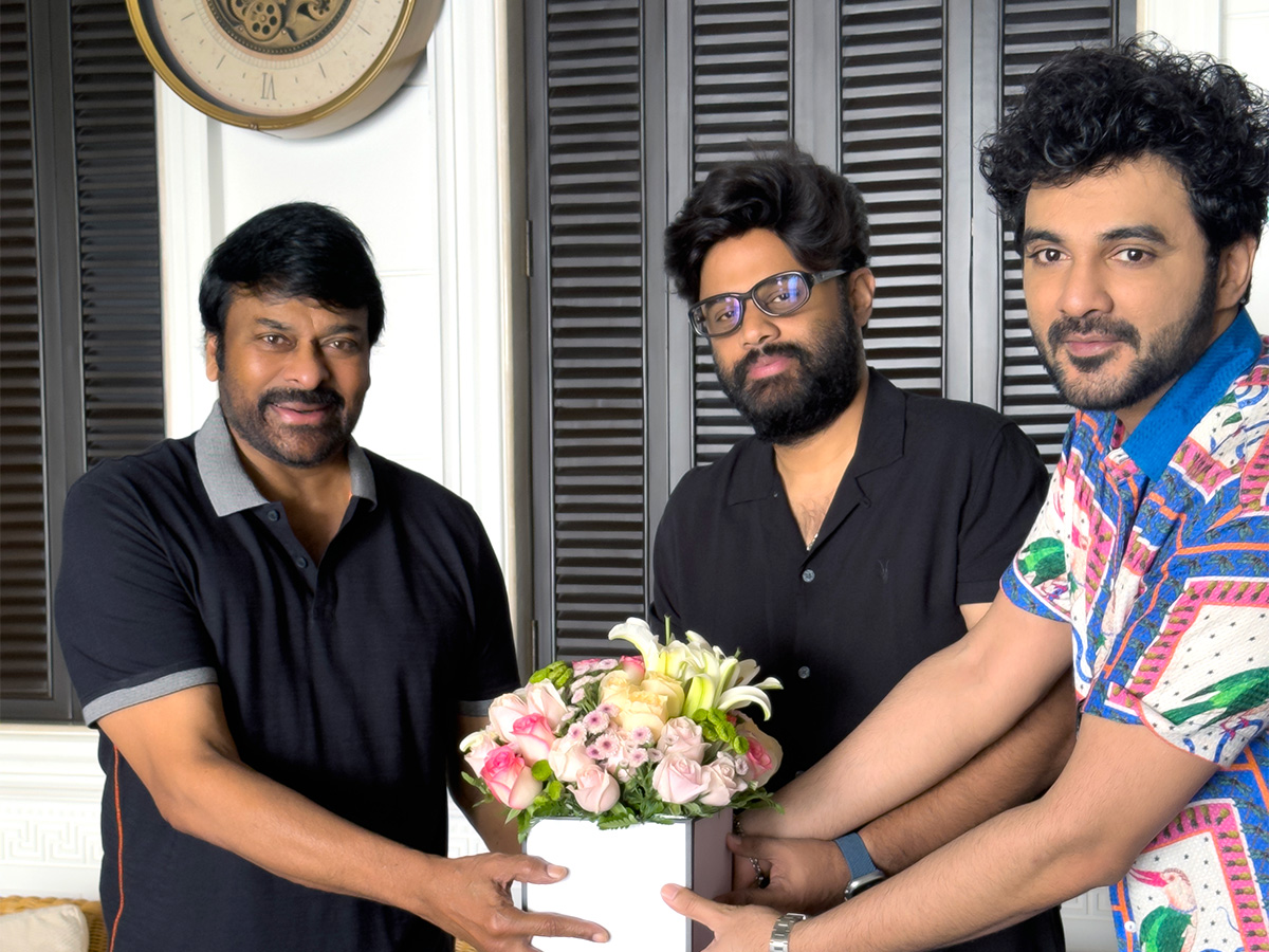 Chiranjeevi appreciates Tillu Square Photos - Sakshi3