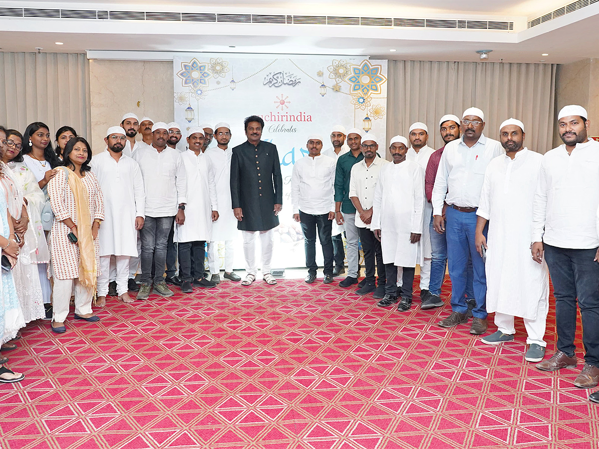 Lion Kiron Hosted iftar Party at Hotel Mercure Photos - Sakshi13