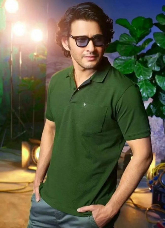 Mahesh's Stylish Looks Go Viral - Sakshi2