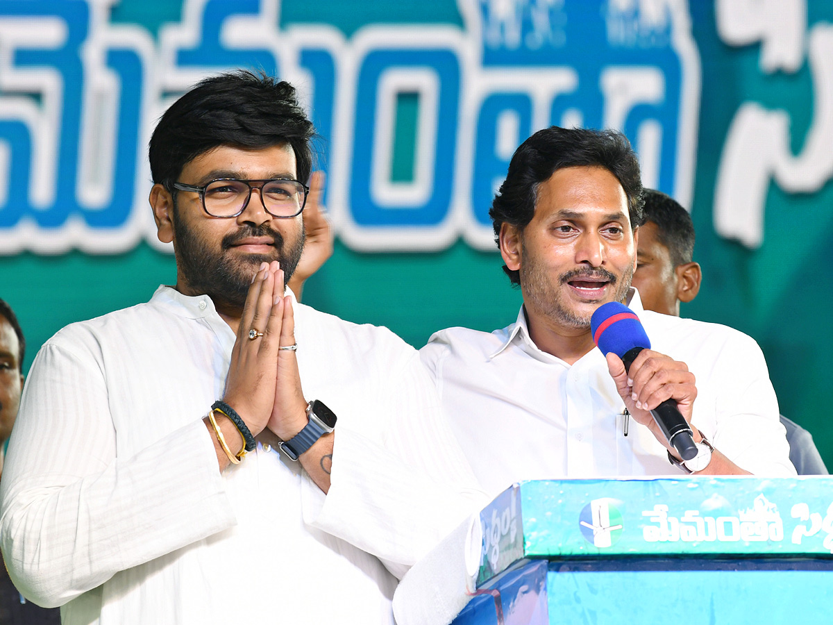 AP CM YS Jagan Memantha Siddham Public Meeting at Puthalapattu Photos - Sakshi14