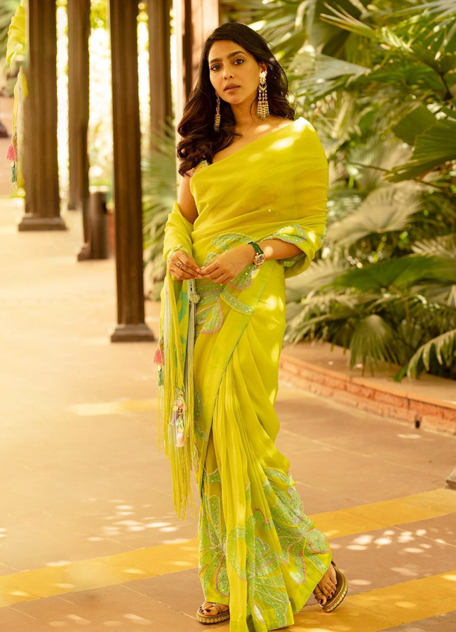 Aishwarya Lekshmi Ultimate Saree Looks - Sakshi19