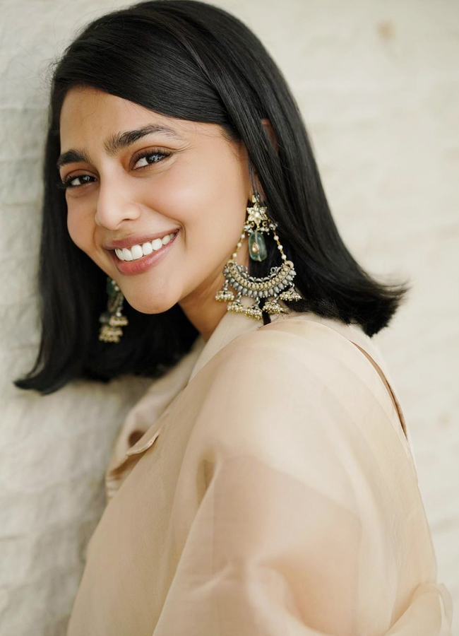 Aishwarya Lekshmi Ultimate Saree Looks - Sakshi7