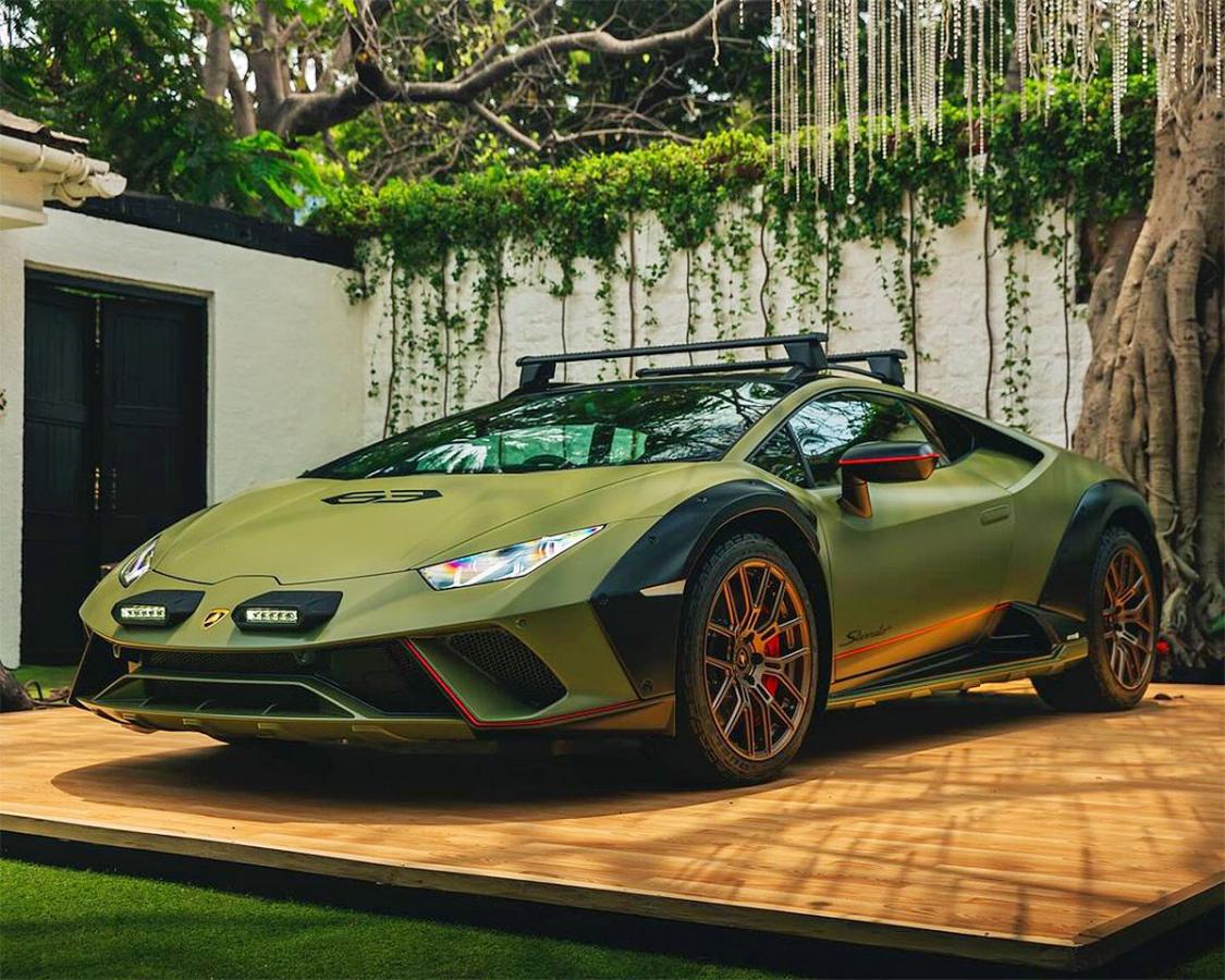 Angel Broking CEO Dinesh Thakkar's Rs 5 Crore Lamborghini - Sakshi19