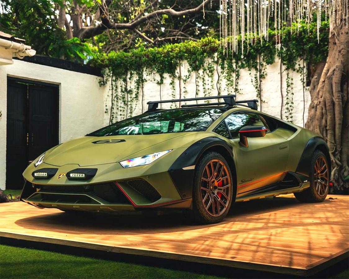 Angel Broking CEO Dinesh Thakkar's Rs 5 Crore Lamborghini - Sakshi7