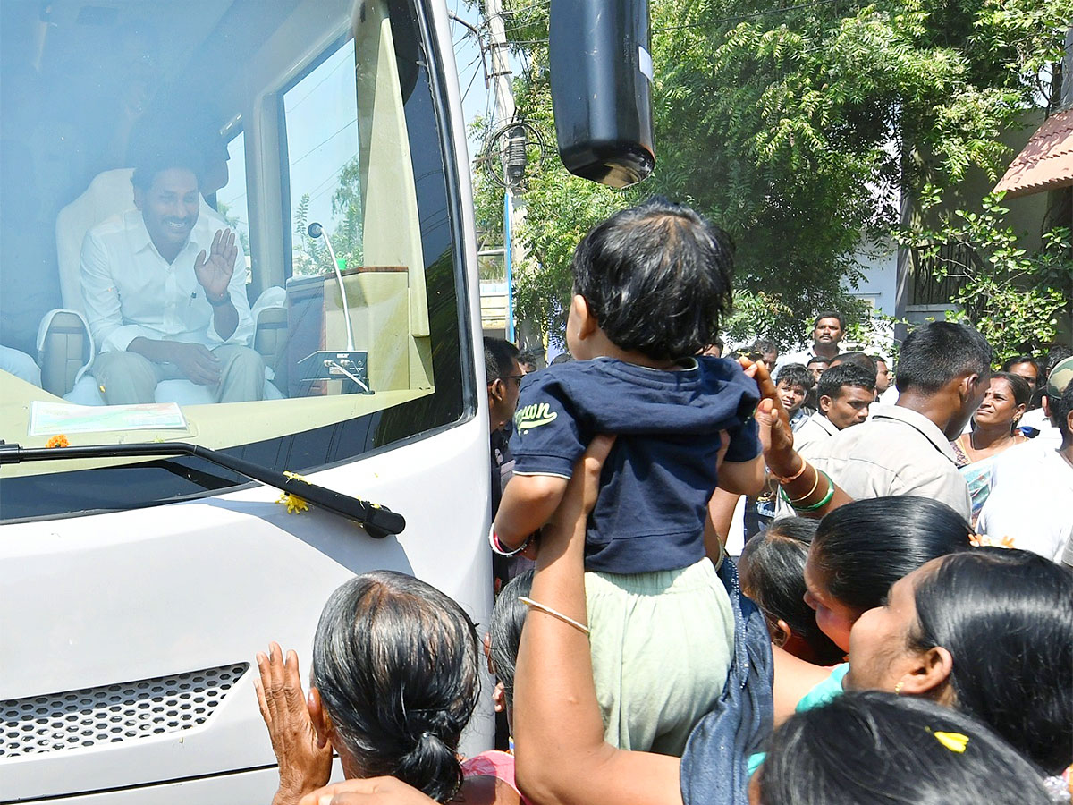 Chittoor: CM Jagan Memantha Siddham Bus Yatra Day 7 Photos - Sakshi3