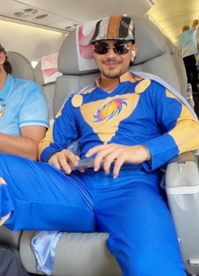 IPL 2024 Mumbai Indians Stars Spotted In Punishment Jumpsuit Check Why - Sakshi2