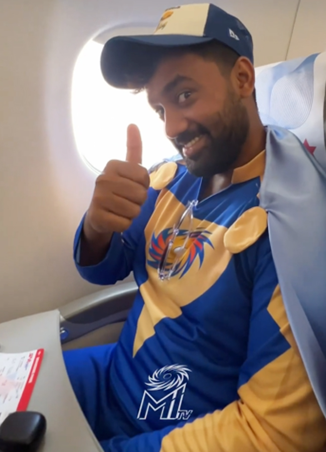 IPL 2024 Mumbai Indians Stars Spotted In Punishment Jumpsuit Check Why - Sakshi4