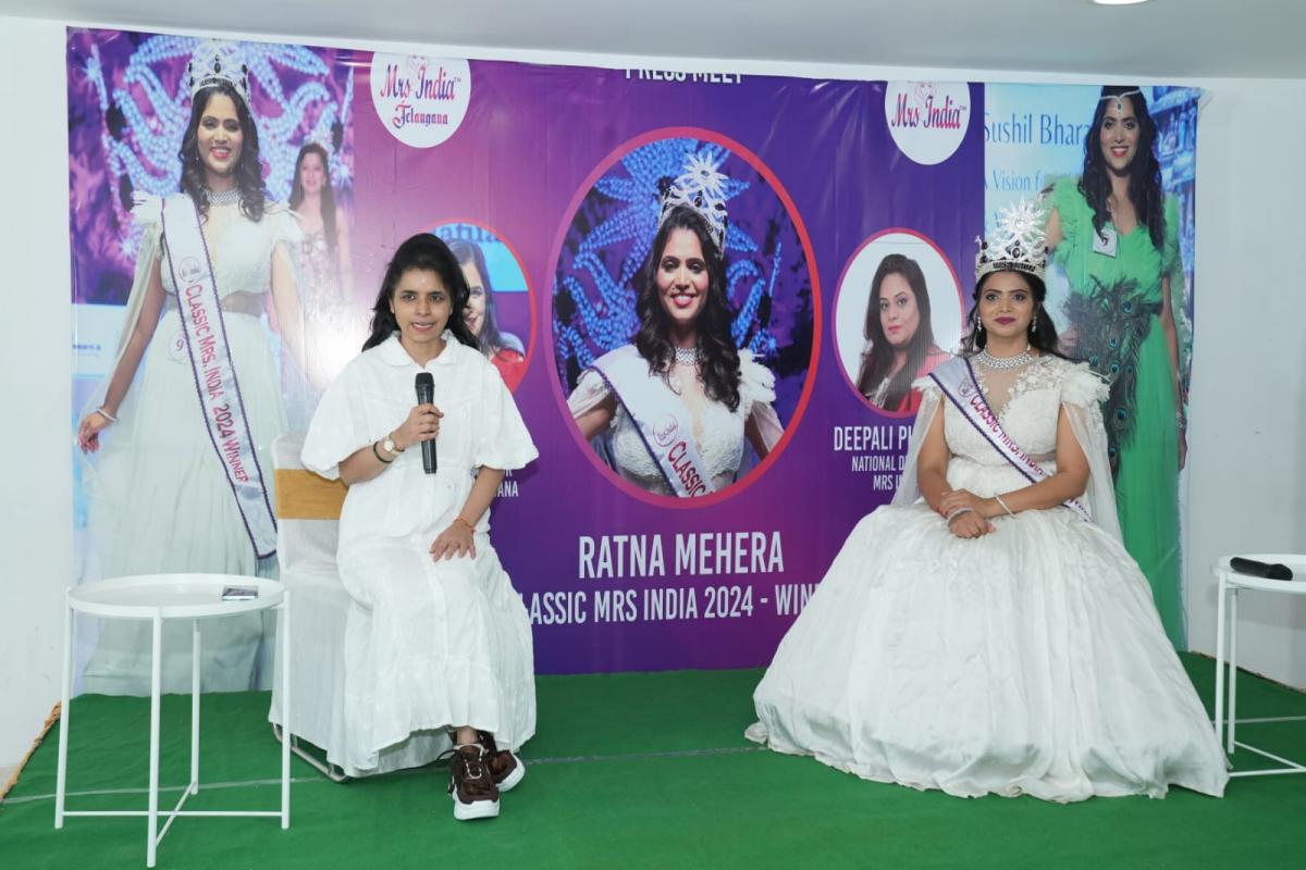 Hyderabad Classic Mrs India 2024 Winner Ratna Mehra Photos - Sakshi13