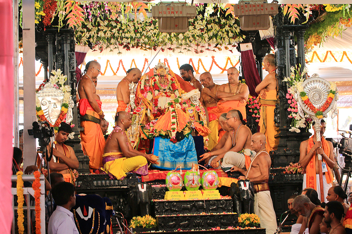 Sri Rama Navami Festival In Bhadrachalam - Sakshi8