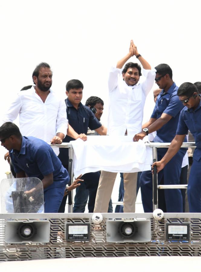 CM YS Jagan At Memantha Siddham Bus Yatra Nellore District Photos - Sakshi5