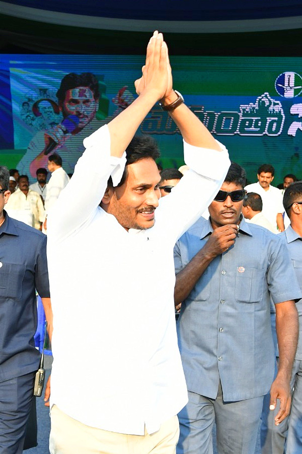 AP CM YS Jagan Memantha Siddham Public Meeting at Kavali Nellore District Photos - Sakshi15