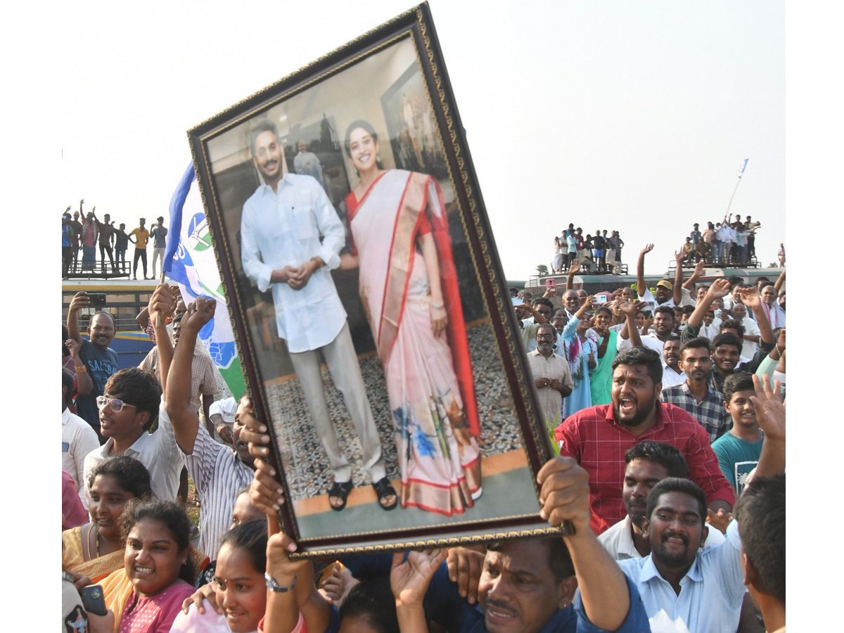 AP CM YS Jagan Memantha Siddham Public Meeting at Kavali Nellore District Photos - Sakshi27