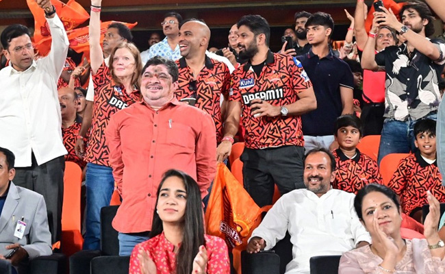 Celebrities And Officials In IPL Match at Hyderabad Uppal Cricket Stadium Photos - Sakshi10