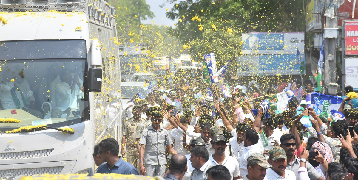 AP CM YS Jagan Memantha Siddham at Prakasam Distirct - Sakshi11