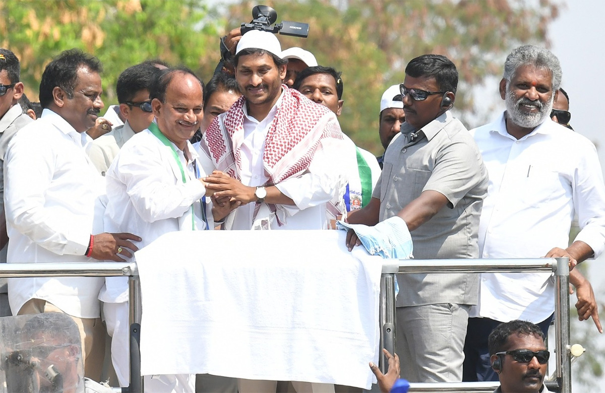 AP CM YS Jagan Memantha Siddham at Prakasam Distirct - Sakshi17