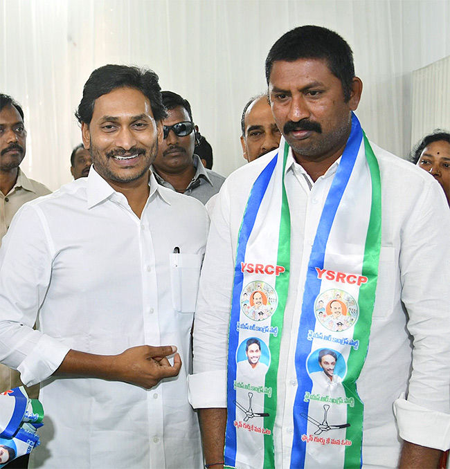 AP CM YS Jagan Memantha Siddham at Prakasam Distirct - Sakshi29