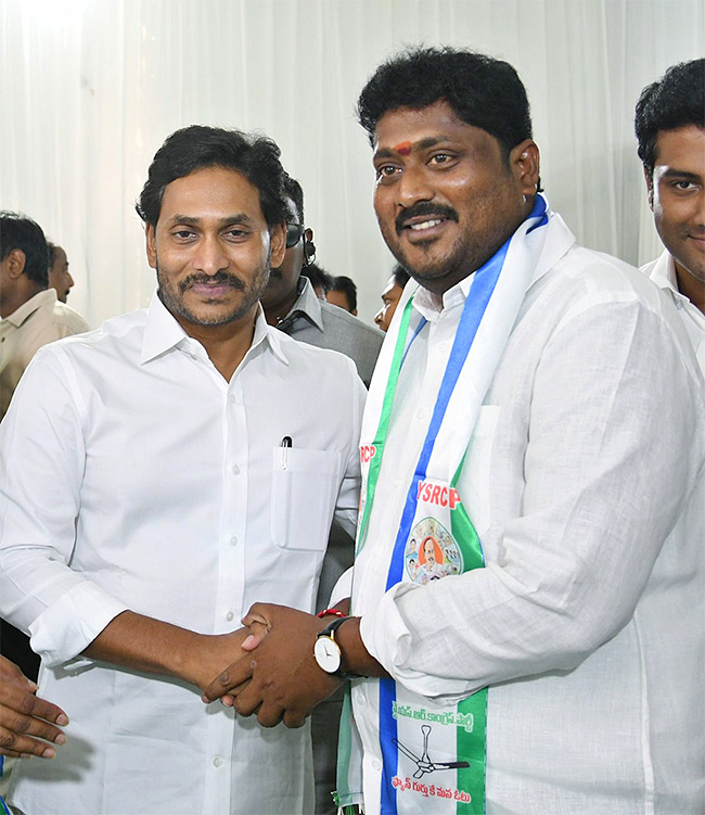 AP CM YS Jagan Memantha Siddham at Prakasam Distirct - Sakshi31